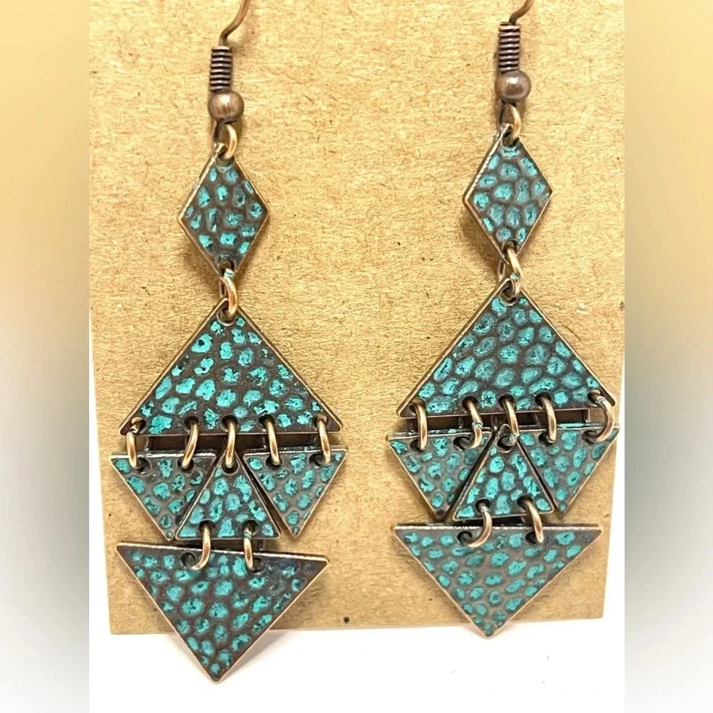 NEW! Geometric Antiqued Copper Earrings with Patina Finish. - Picture 3 of 5